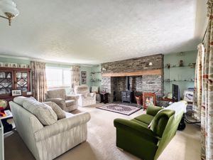 Photo 7- click for photo gallery